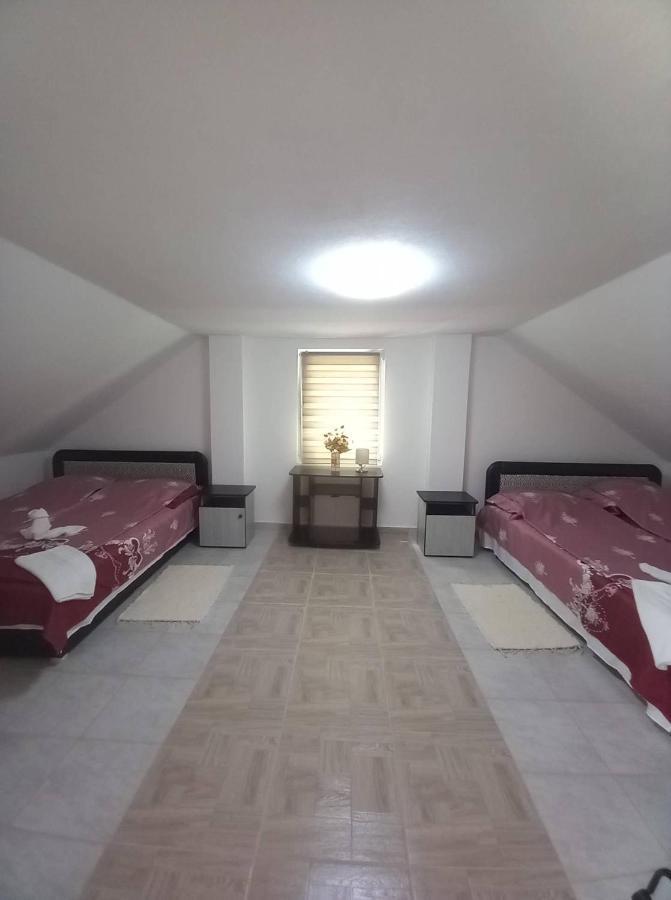 Hobby Vendeghaz Appartement Kiskunmajsa Buitenkant foto