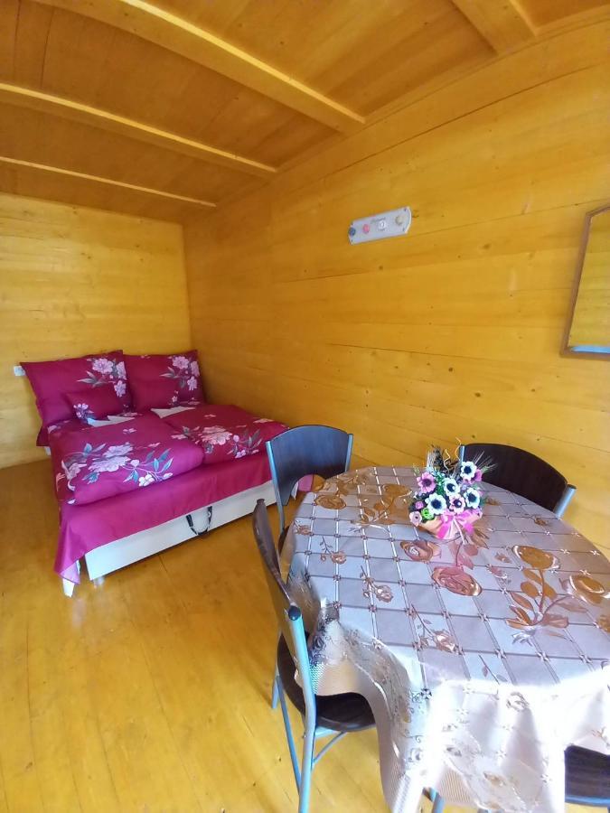 Hobby Vendeghaz Appartement Kiskunmajsa Buitenkant foto